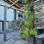 6646 Tatil Evi